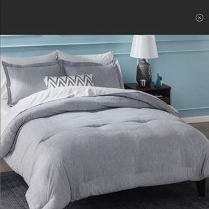 NEW 3 Pcs Bed Comforter Gray Queen Set